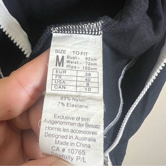 Seafolly Womens Coastline 3/4 Zip Up Black Rash Guard Size Medium US 8 - Picture 6 of 9